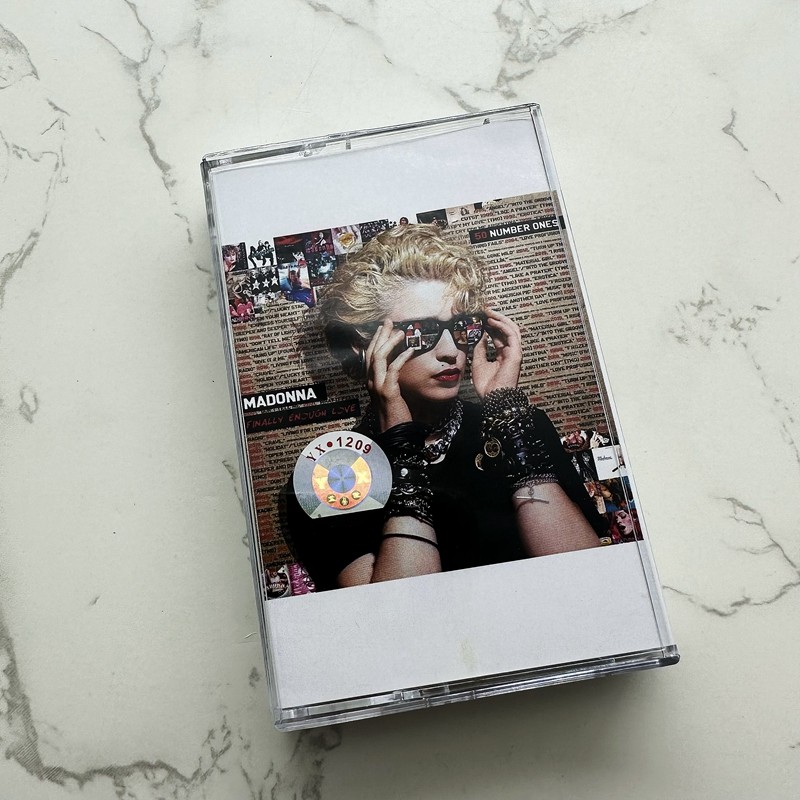 European American Pop Cassette - Audio Music Lyrics 评论和价格